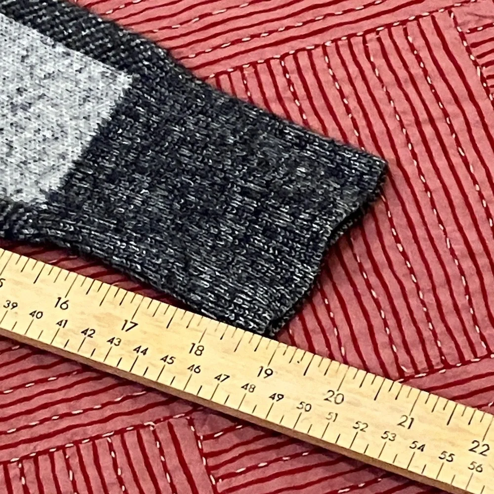 Merino wool wm’s Banana Republic turtleneck sweater - Picture 9 of 13